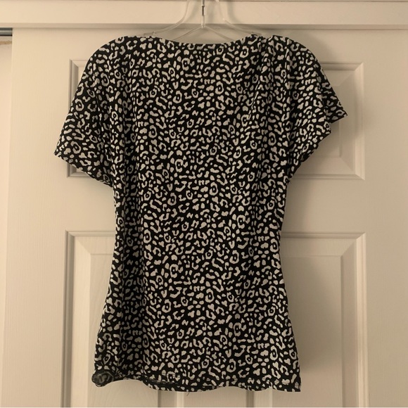 White House Black Market Cheetah Top - Picture 6 of 6